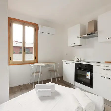 Appartement Guesthost - Mm Maciachini Cozy Milaan
