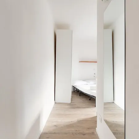 Isola Cozy Milano