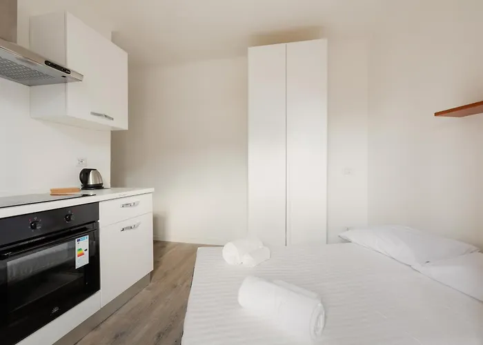 Apartment Guesthost - Mm Maciachini Cozy